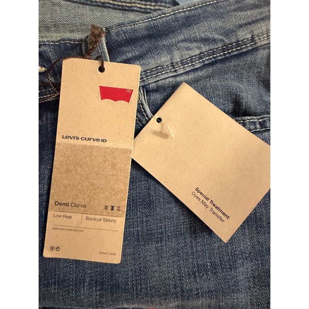 NWT Levis Demi Curve Bootcut Skinny Jeans Womens 5M 27 Low Rise Medium Wash - Picture 7 of 9